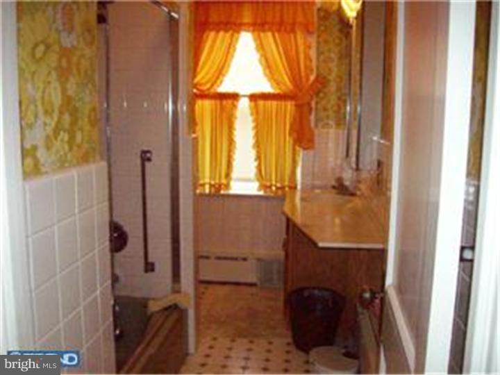 58 Upland Road Wyomissing, PA 19609 - Photo 2 of 13 Gallery Image 2