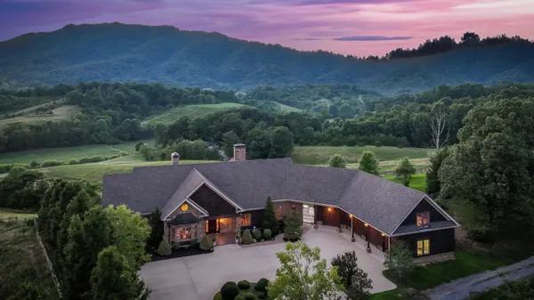 $5,750,000 | 18325 Horton Highway, Fall Branch, TN 37656