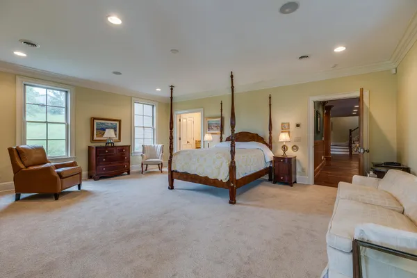 $5,750,000 | 18325 Horton Highway, Fall Branch, TN 37656