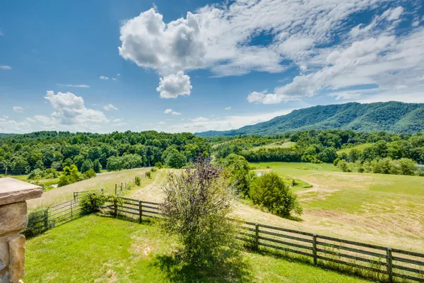 $5,750,000 | 18325 Horton Highway, Fall Branch, TN 37656
