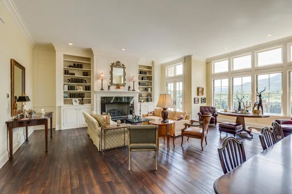 $5,750,000 | 18325 Horton Highway, Fall Branch, TN 37656