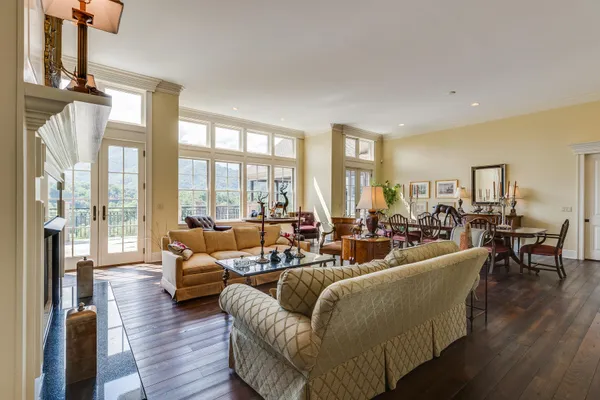 $5,750,000 | 18325 Horton Highway, Fall Branch, TN 37656