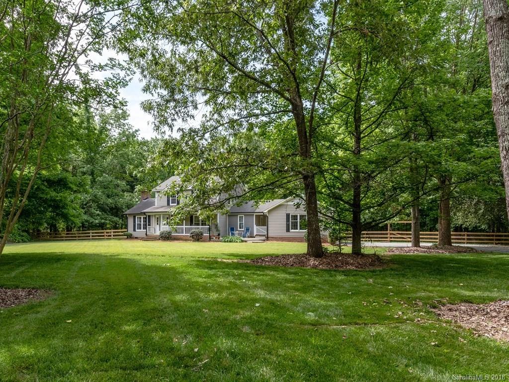 200 Hugh Crocker Road Matthews, NC 28104 - Photo 1 of 23 Gallery Image 1