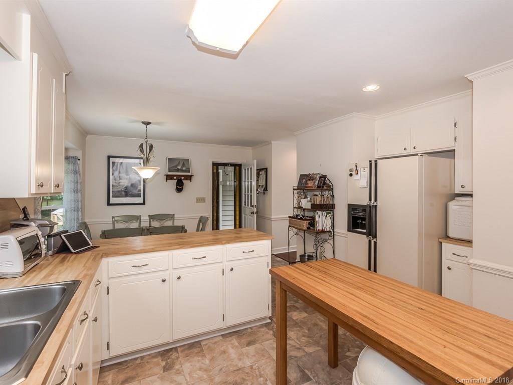 200 Hugh Crocker Road Matthews, NC 28104 - Photo 11 of 23 Gallery Image 11