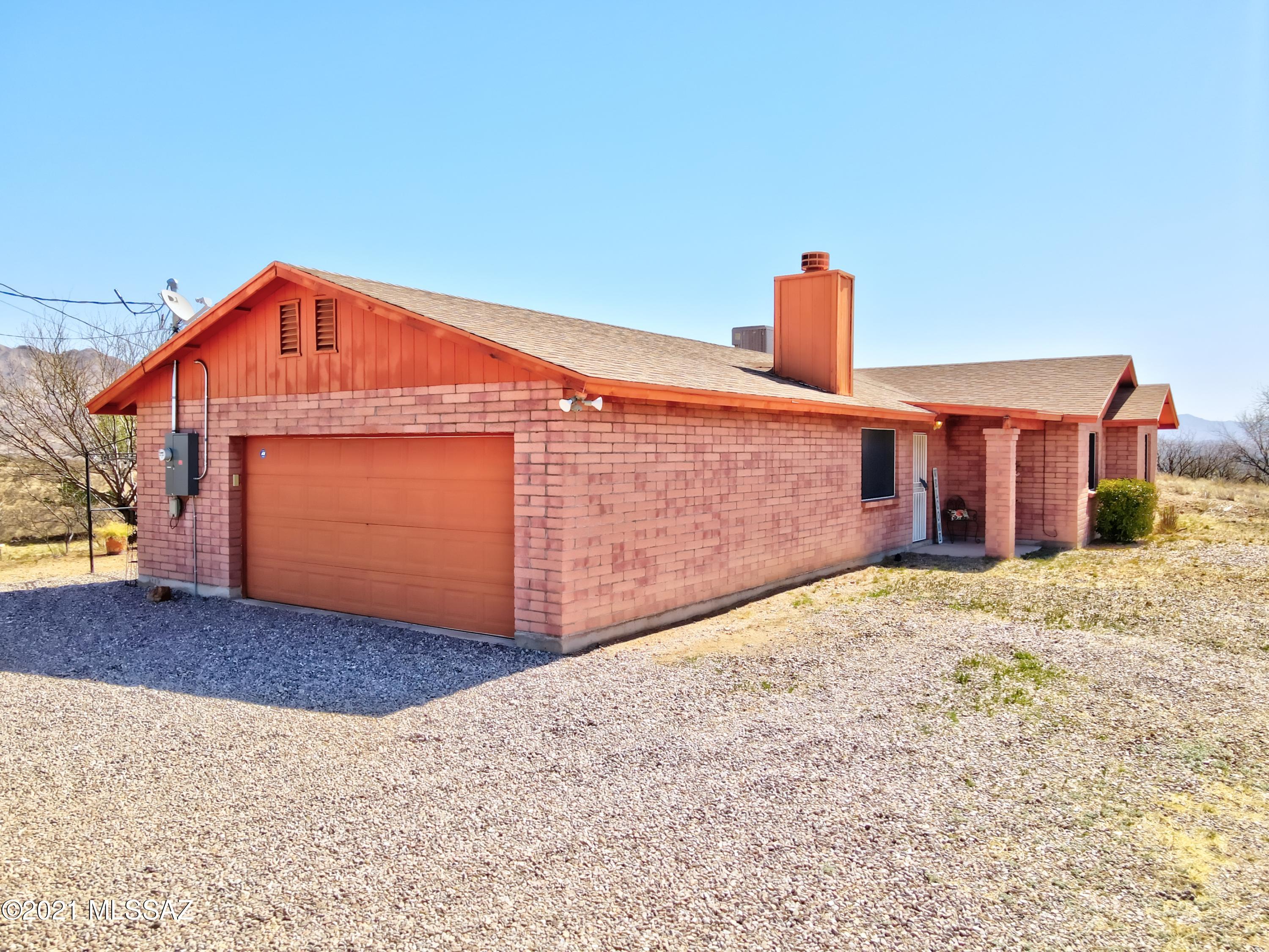 1247 Calle Tubatana Rio Rico, AZ 85648 - Photo 3 of 24 Gallery Image 3