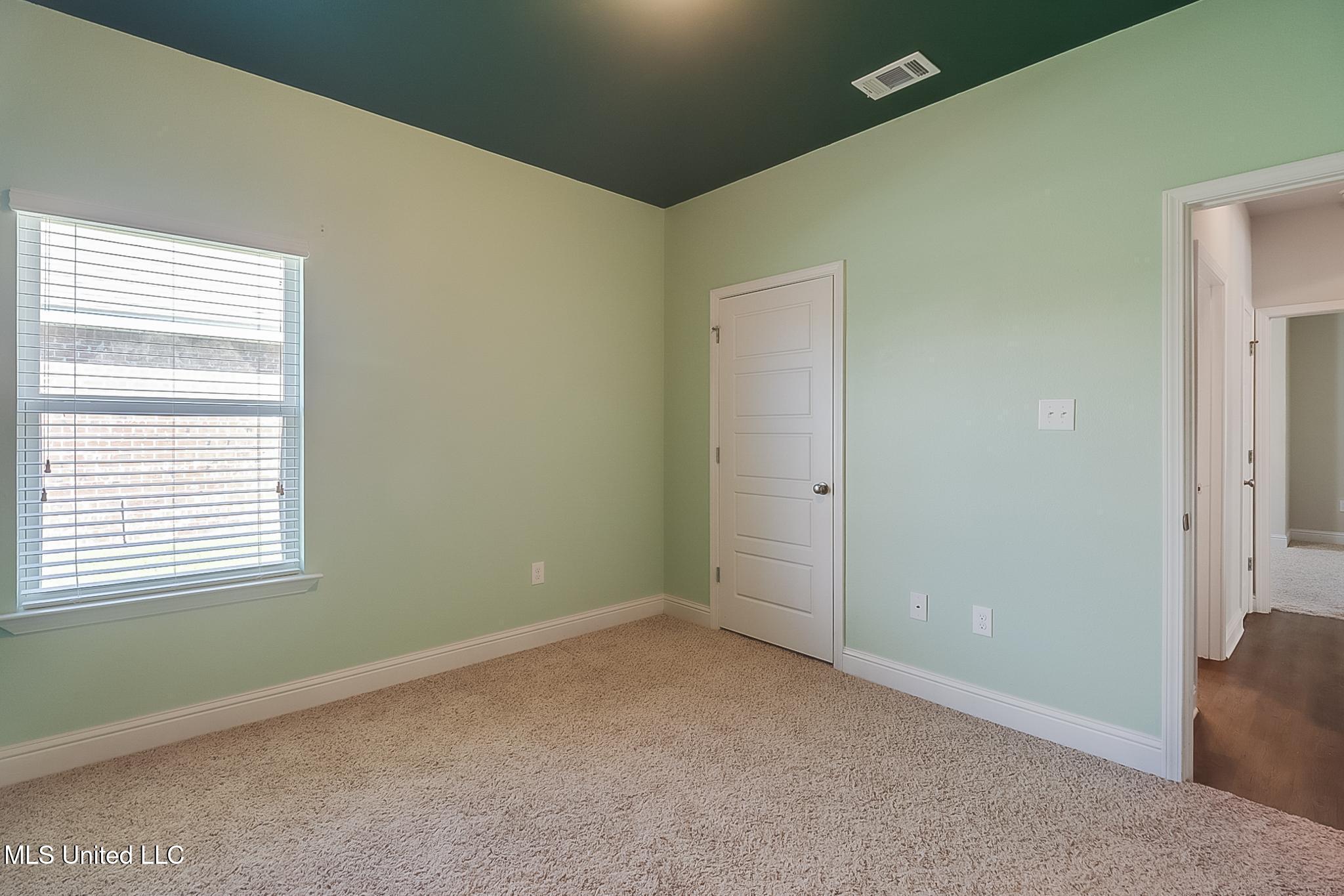 10192 Hutter Road Gulfport, MS 39503 - Photo 19 of 28 IMG_2990