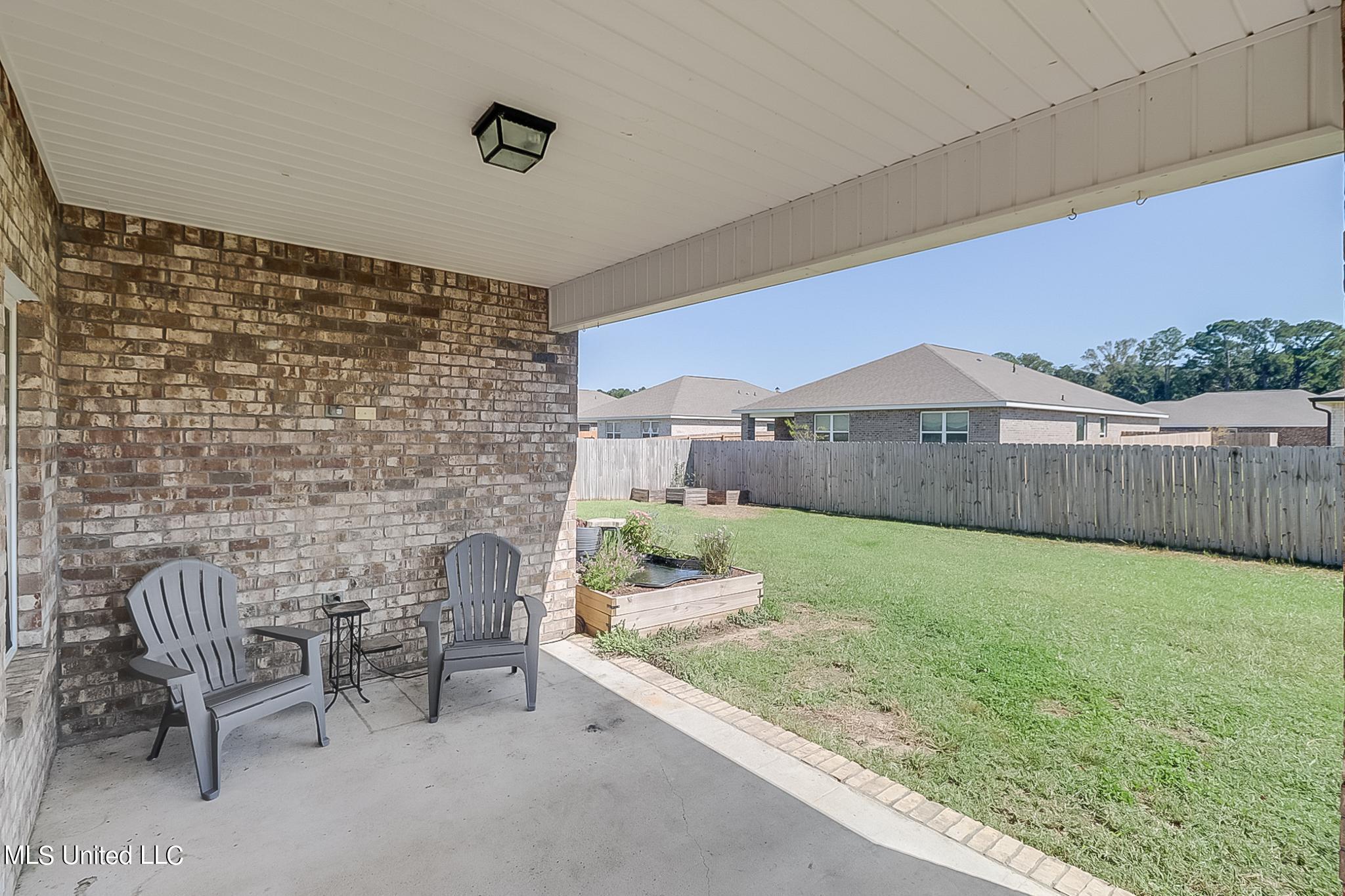 10192 Hutter Road Gulfport, MS 39503 - Photo 23 of 28 IMG_3032
