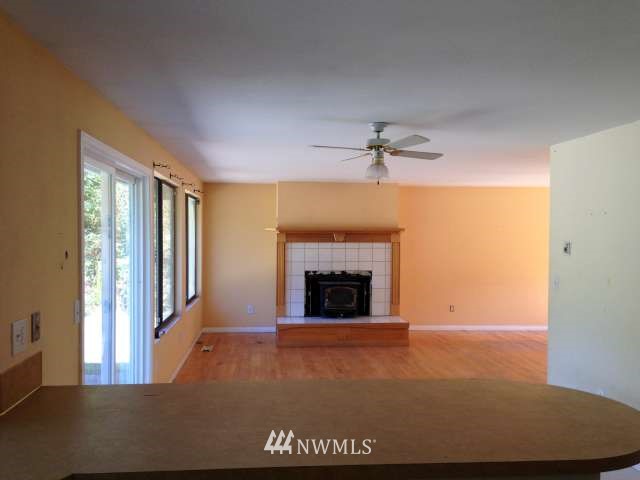 10401 Misery Point Road Northwest Seabeck, WA 98380 - Photo 11 of 16 Gallery Image 11