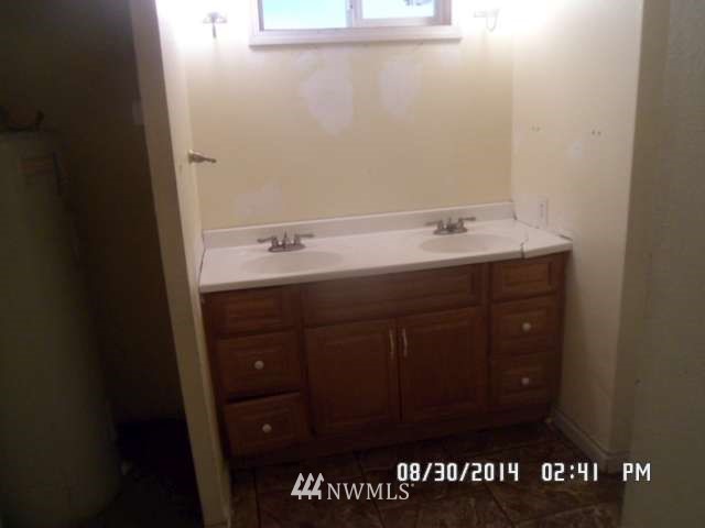 10401 Misery Point Road Northwest Seabeck, WA 98380 - Photo 5 of 16 Gallery Image 5