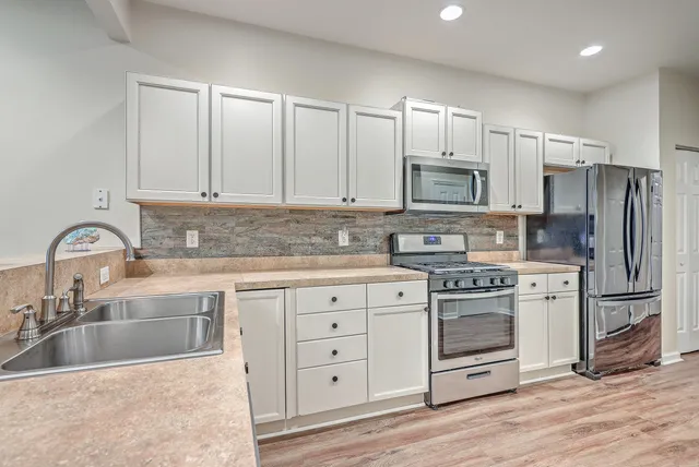 $320,000 | 8800 Dorchester Road, Unit 504, North Charleston, SC 29420