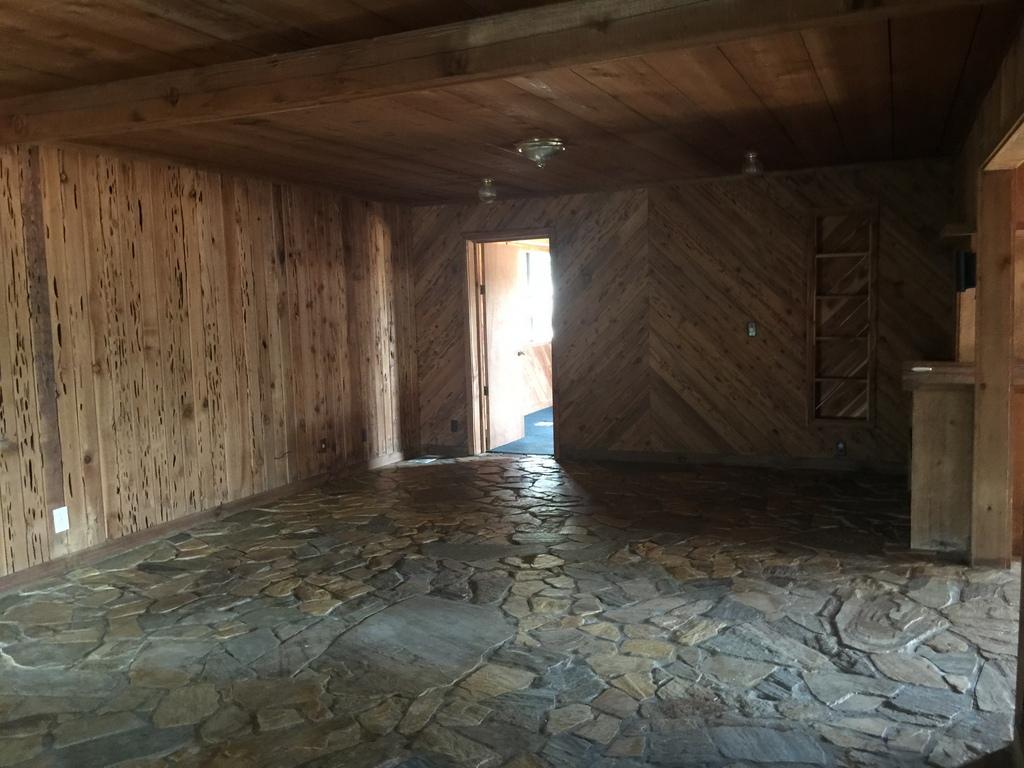 3246 Colonel Greg Malloy Road Crestview, FL 32539 - Photo 21 of 25 IMG_3881.JPG