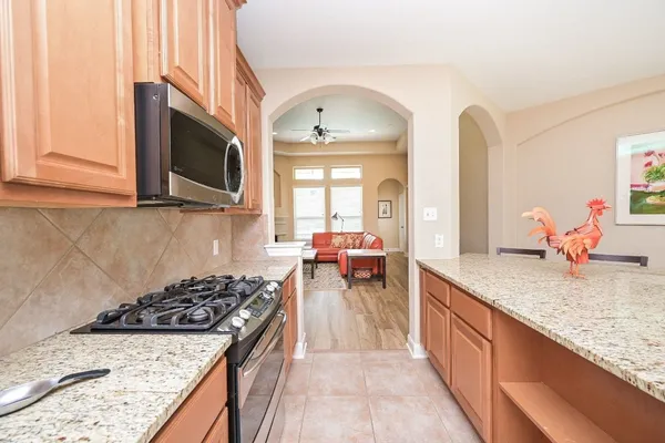 $750,000 | 107 North Bacopa Drive, Spring, TX 77389