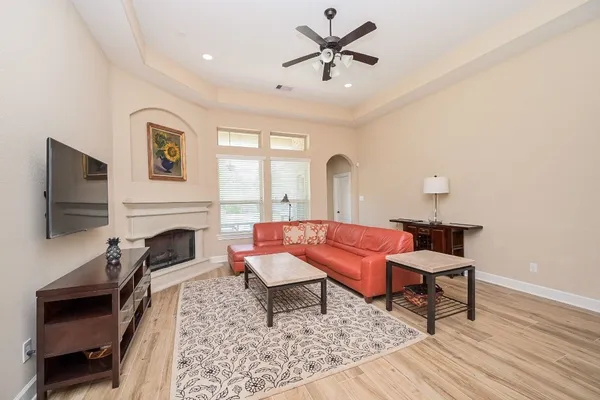 $750,000 | 107 North Bacopa Drive, Spring, TX 77389