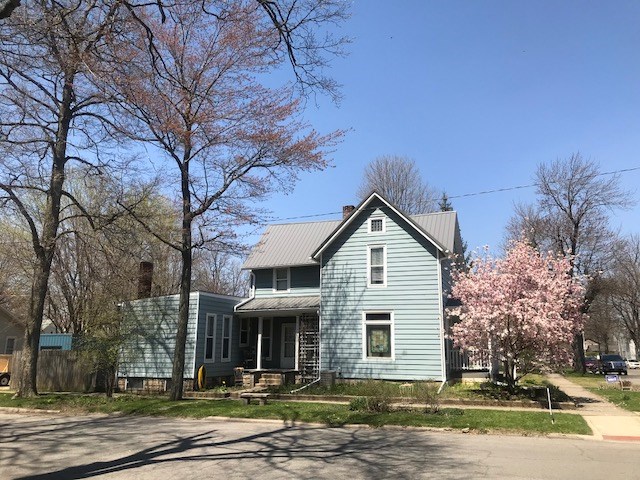 826 Jefferson Street Rochester, IN 46975 - Photo 2 of 25