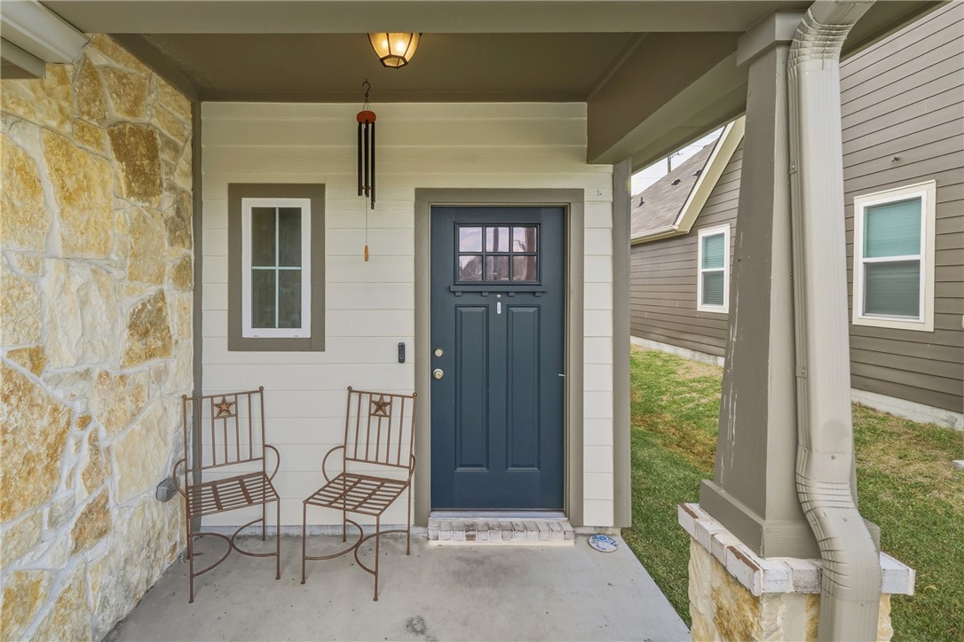 3011 Stevens Drive Bryan, TX 77803 - Photo 2 of 22 Front Porch