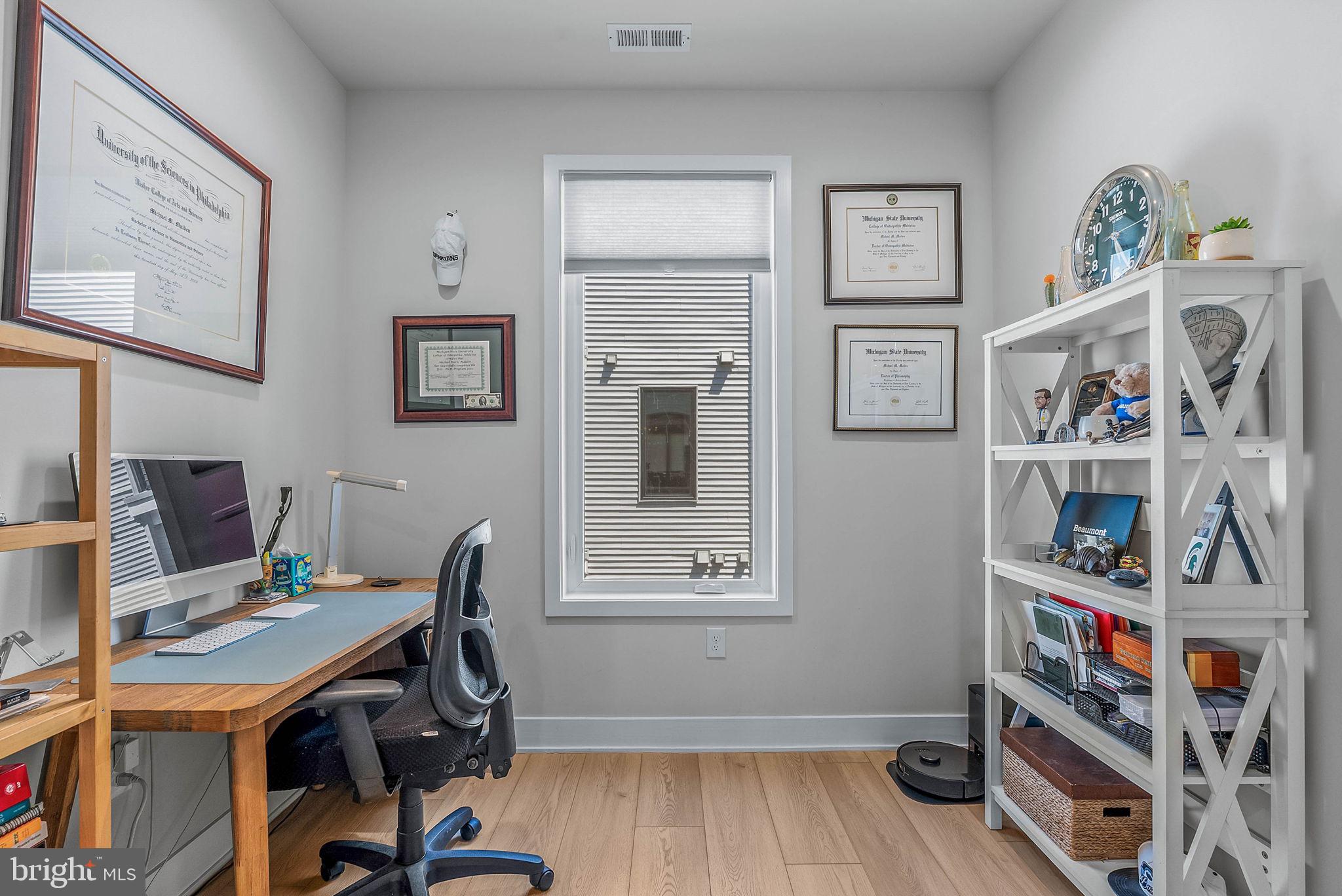 3001 Sedgeview Walk, Unit 147 Philadelphia, PA 19125 - Photo 10 of 33