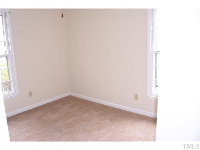 3945 Haithcock Road Raleigh, NC 27604 - Photo 8 of 11