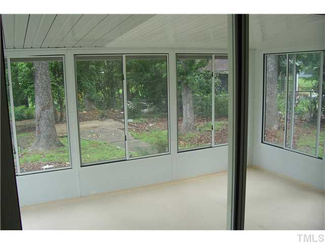 3945 Haithcock Road Raleigh, NC 27604 - Photo 9 of 11