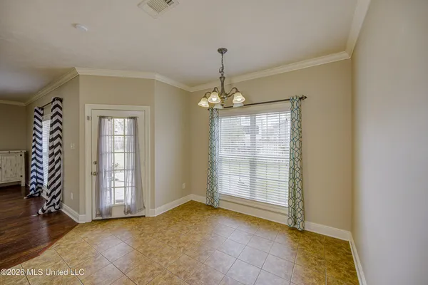 $350,000 | 33 Birkdale Circle, Vicksburg, MS 39183