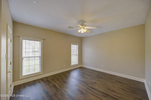 $350,000 | 33 Birkdale Circle, Vicksburg, MS 39183