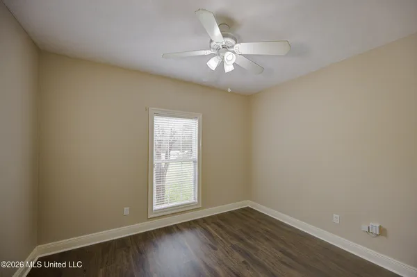 $350,000 | 33 Birkdale Circle, Vicksburg, MS 39183