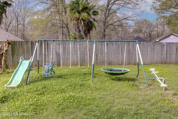 $350,000 | 33 Birkdale Circle, Vicksburg, MS 39183