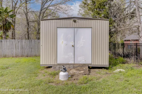 $350,000 | 33 Birkdale Circle, Vicksburg, MS 39183