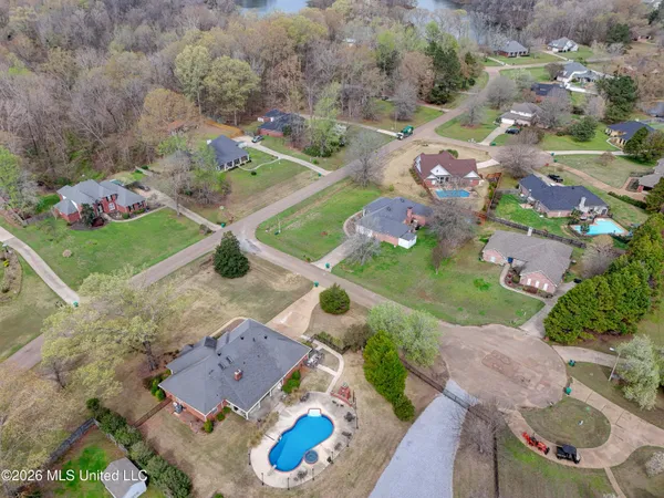 $350,000 | 33 Birkdale Circle, Vicksburg, MS 39183