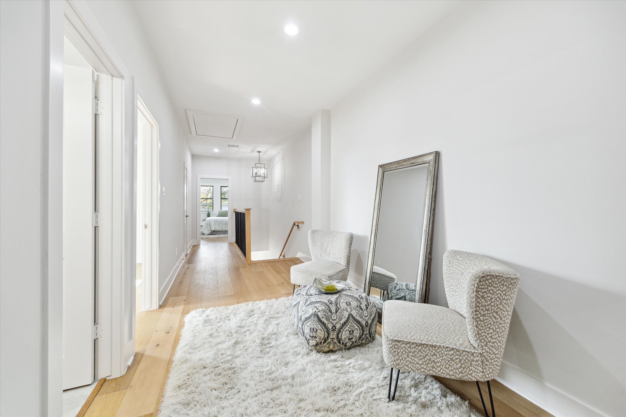 2207 Stevens Street Houston, TX 77026 - Photo 8 of 30 a living room with furniture and a table