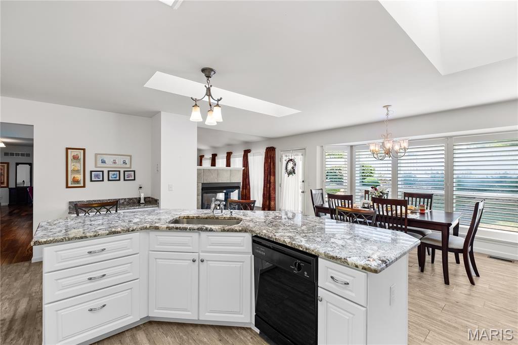 146 Huntington Crossing Drive St. Peters, MO 63376 - Photo 11 of 25