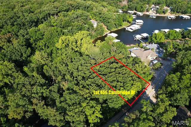 $30,000 | Four Seasons Poa Lake, Lake Ozark, MO 65049