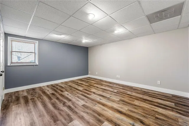 a view of a yard with green space