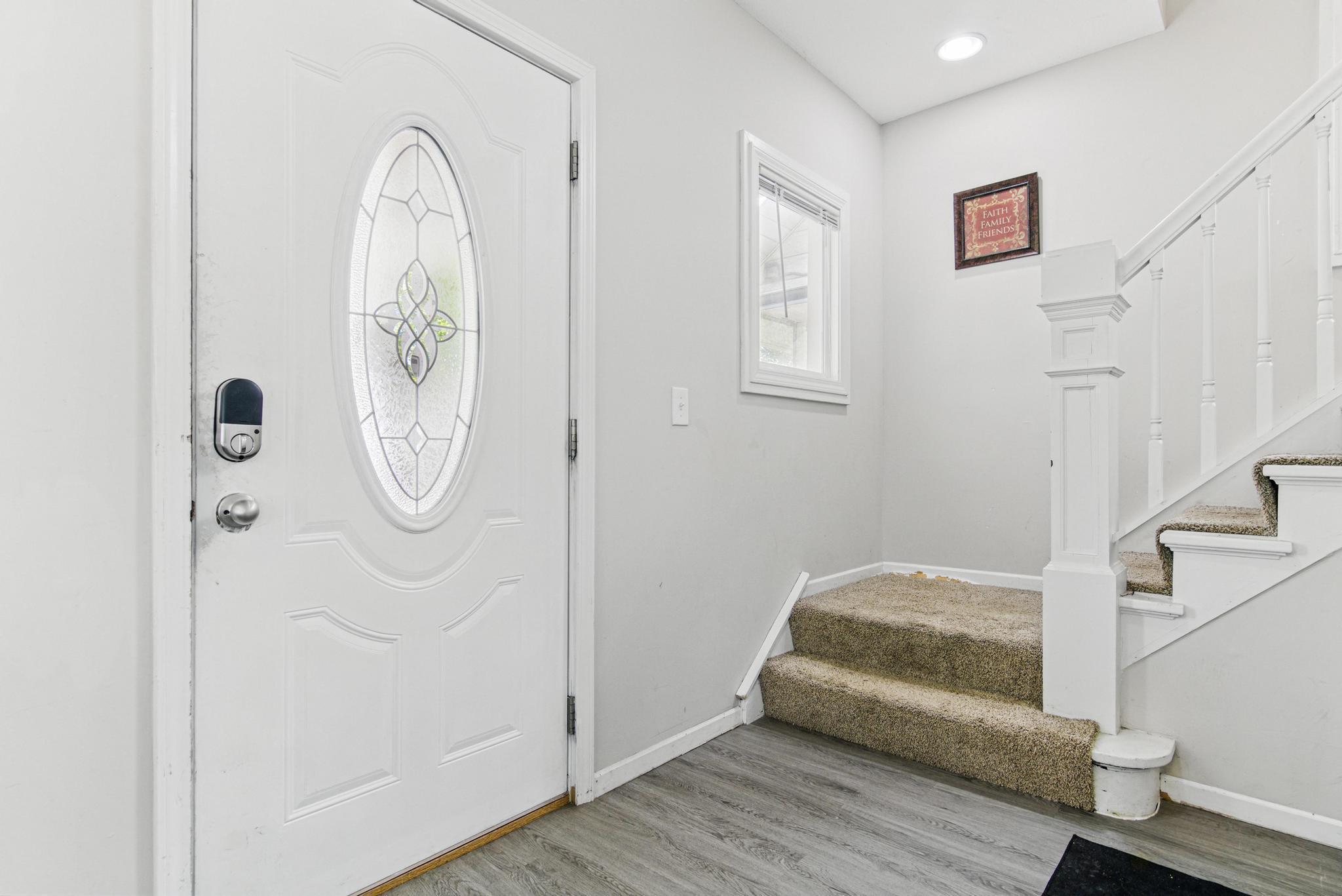 969 Carroll Avenue St. Paul, MN 55104 - Photo 2 of 33