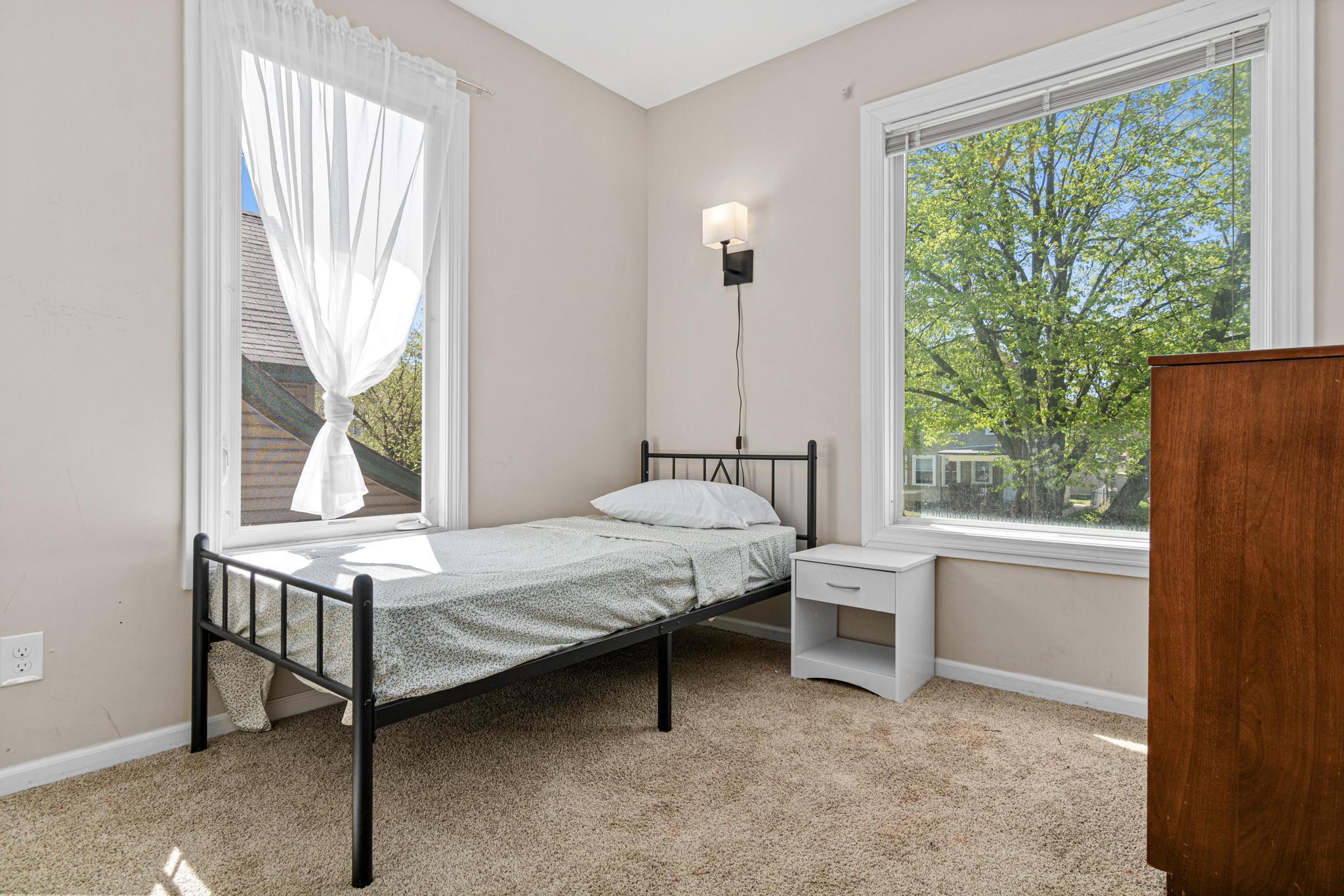 969 Carroll Avenue St. Paul, MN 55104 - Photo 22 of 33