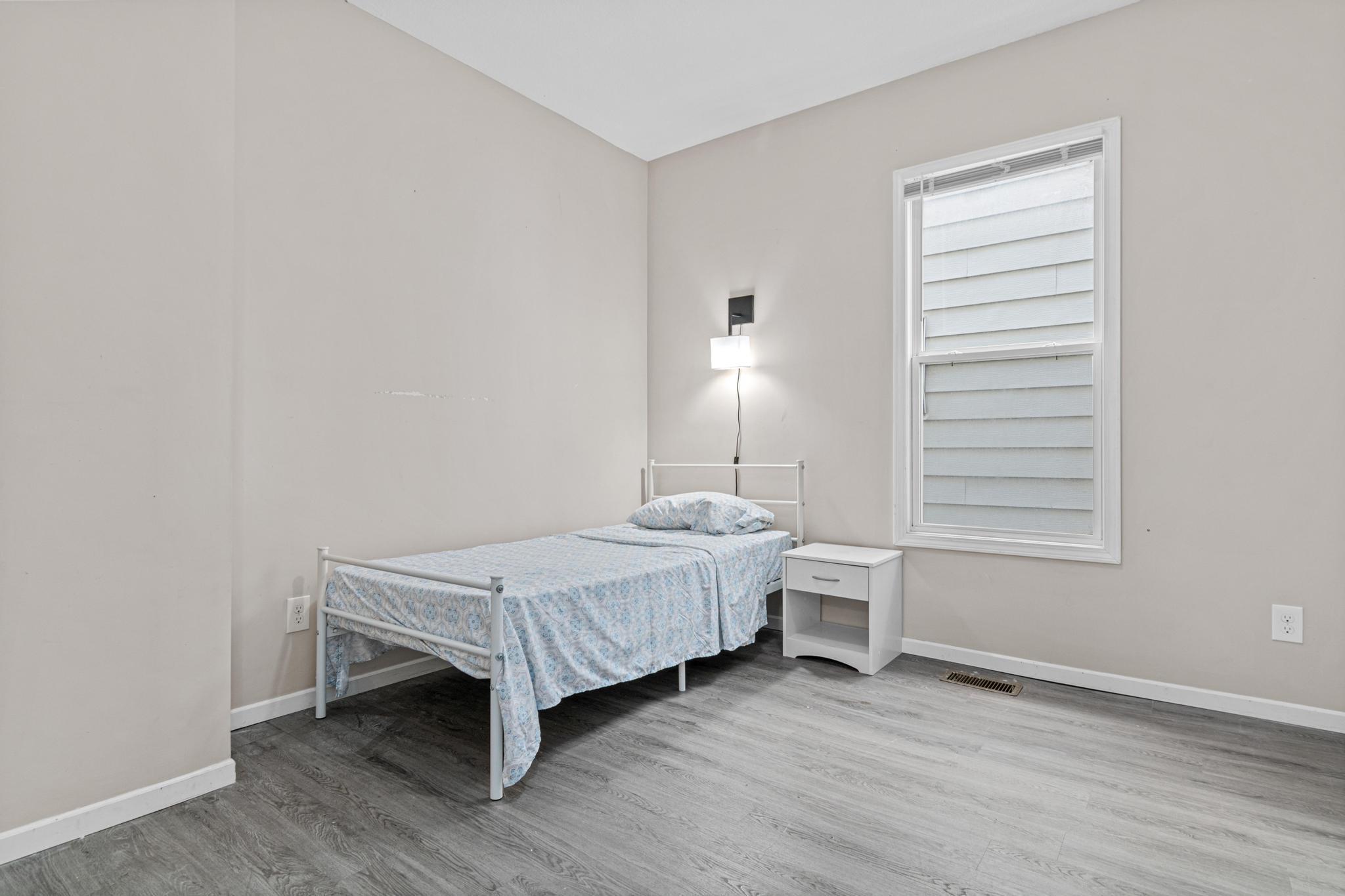 969 Carroll Avenue St. Paul, MN 55104 - Photo 23 of 33