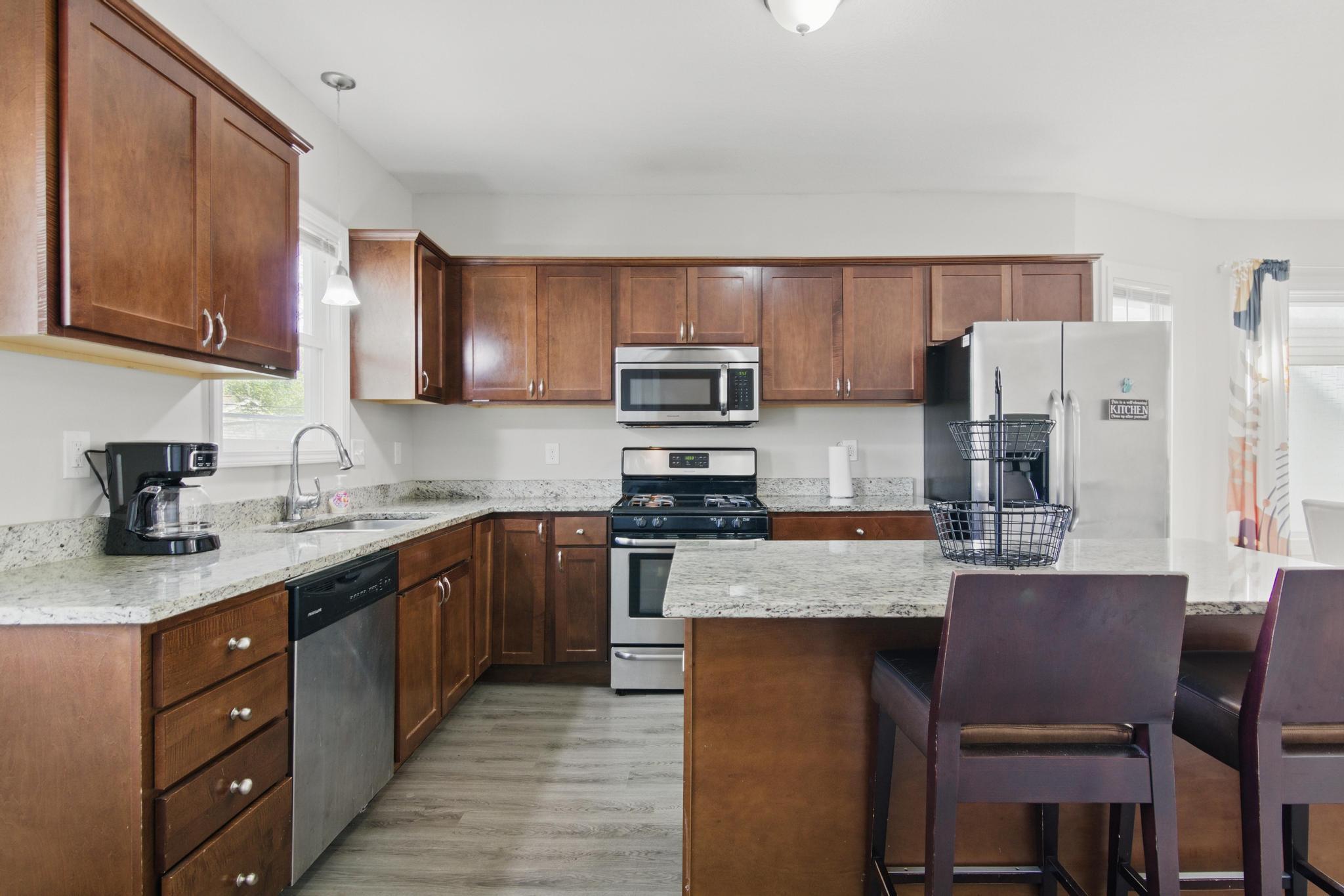 969 Carroll Avenue St. Paul, MN 55104 - Photo 9 of 33