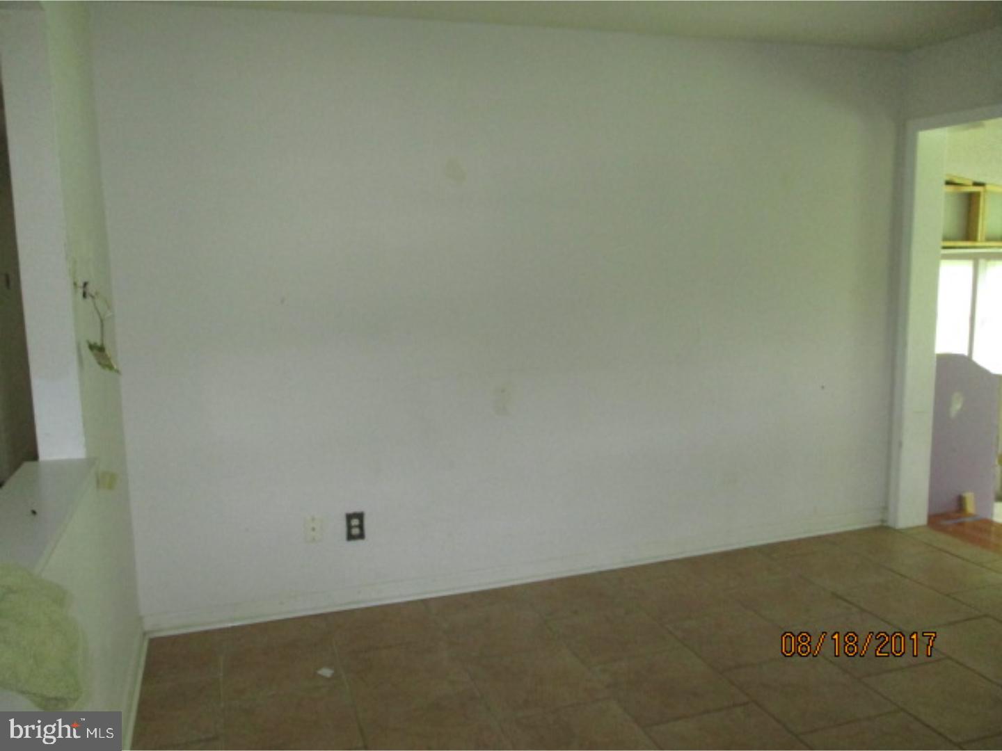 1279 Janvier Road Williamstown, NJ 08094 - Photo 5 of 7