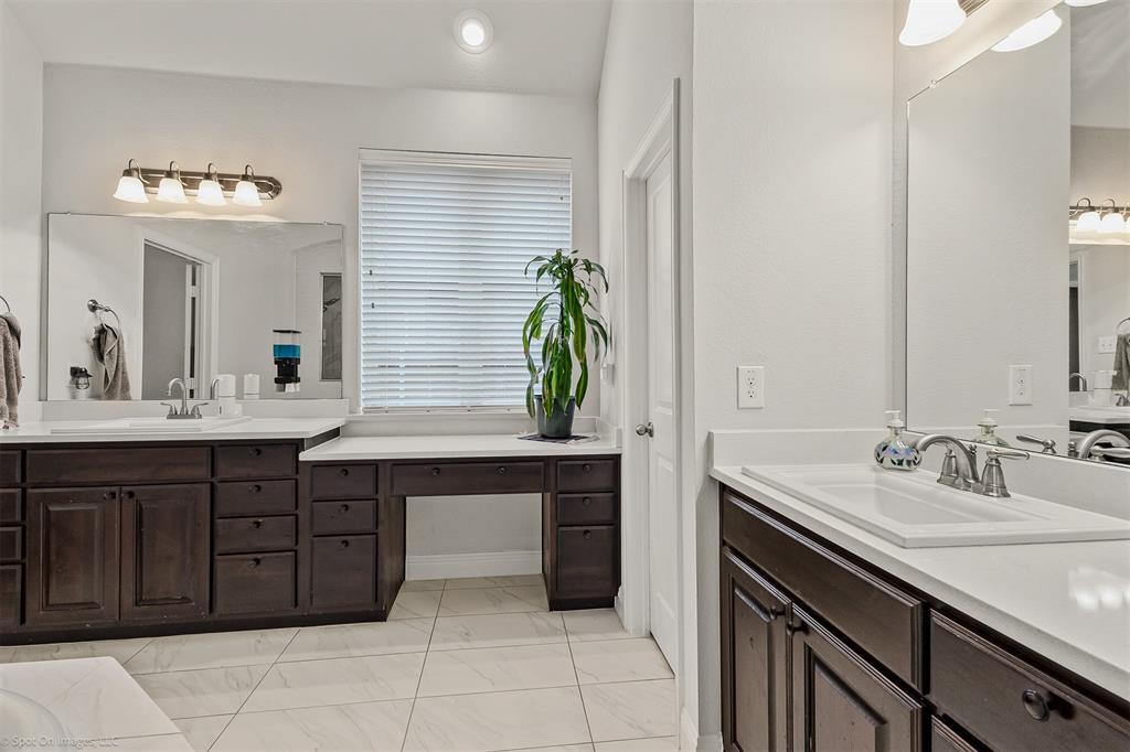 1026 Longhill Way Forney, TX 75126 - Photo 21 of 33