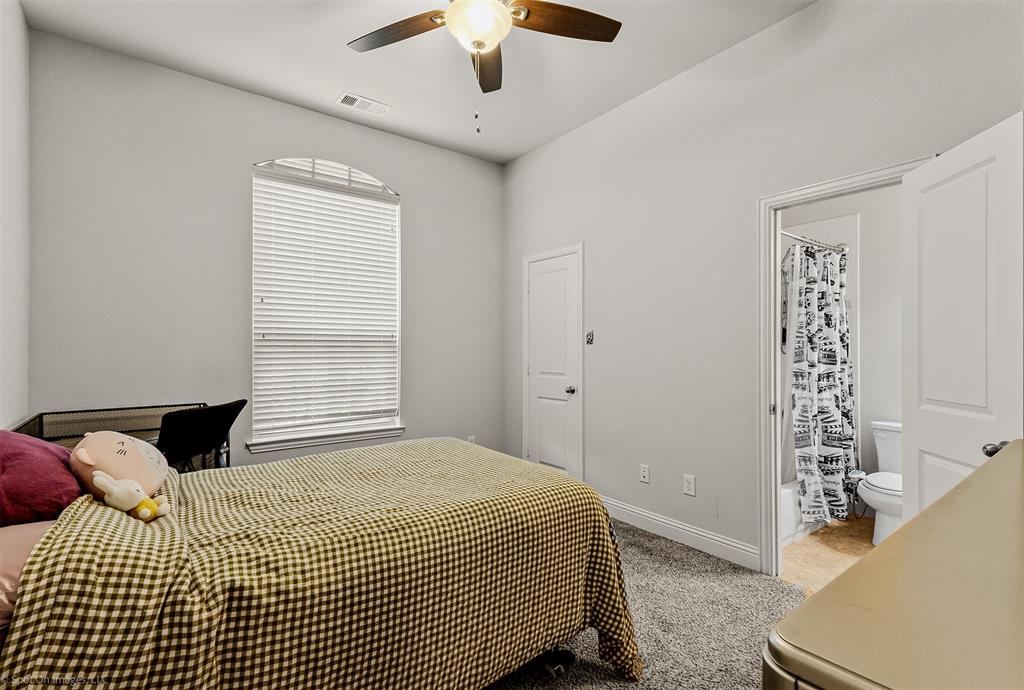 1026 Longhill Way Forney, TX 75126 - Photo 22 of 33