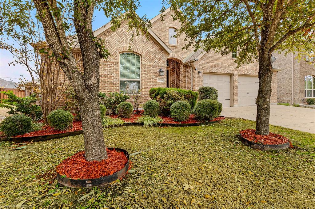 1026 Longhill Way Forney, TX 75126 - Photo 3 of 33