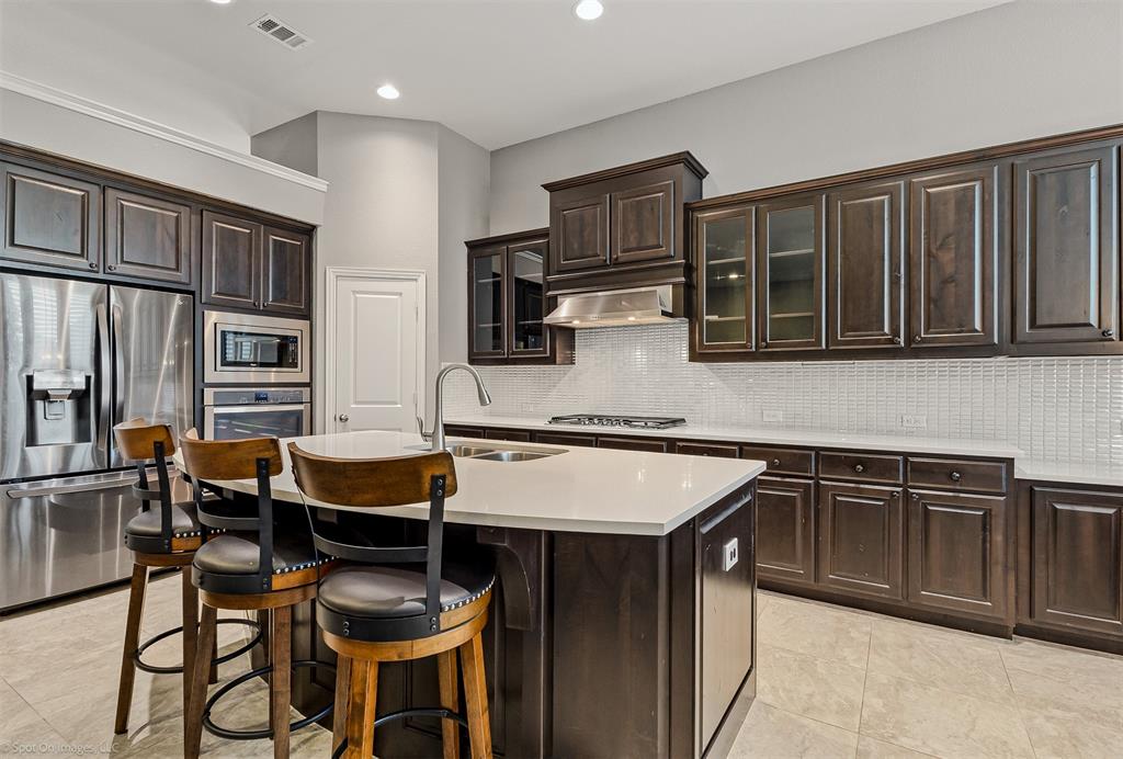 1026 Longhill Way Forney, TX 75126 - Photo 10 of 33