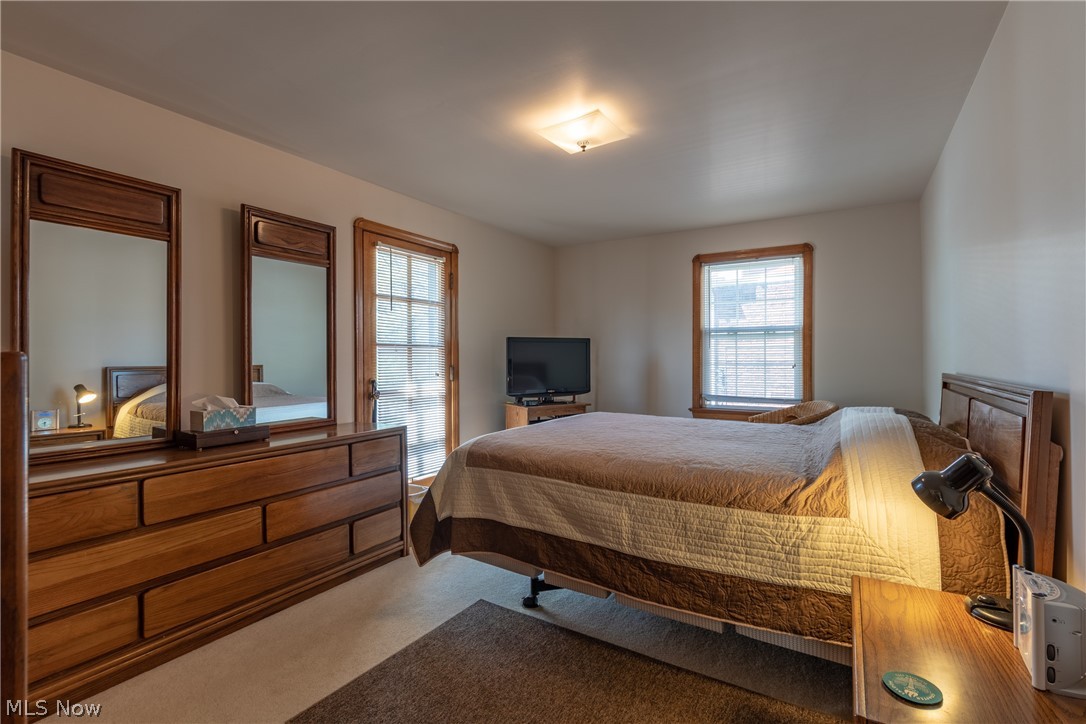 2960 Ripley Road Cleveland, OH 44120 - Photo 24 of 35 2nd Bedroom