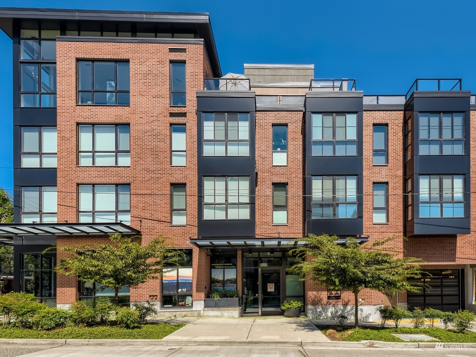 308 North 68th Street, Unit 304 Seattle, WA 98103 - Photo 1 of 32 Gallery Image 1