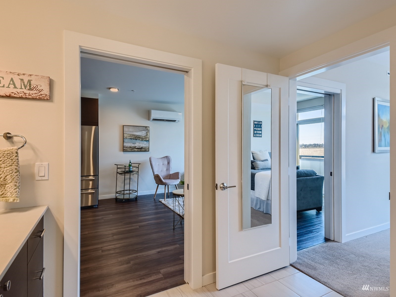308 North 68th Street, Unit 304 Seattle, WA 98103 - Photo 16 of 32 Gallery Image 16