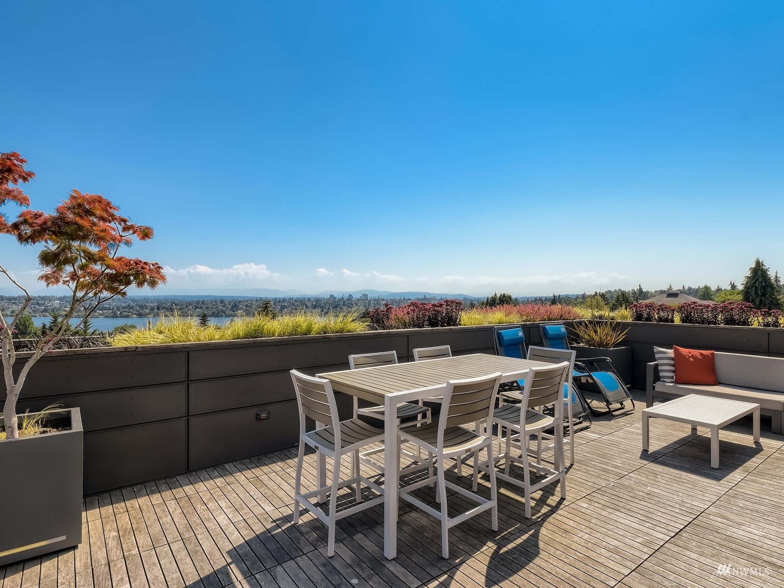 308 North 68th Street, Unit 304 Seattle, WA 98103 - Photo 21 of 32 Gallery Image 21