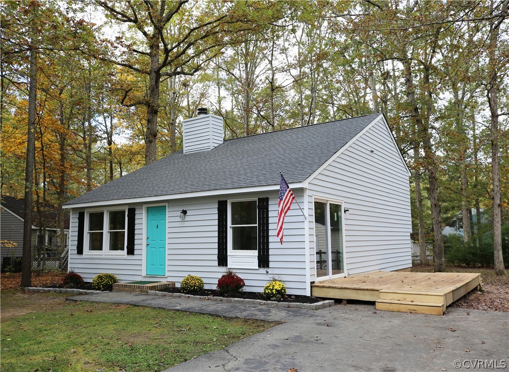 2420 Carriage Creek Road Midlothian, VA 23112 - Photo 3 of 26 Gallery Image 3