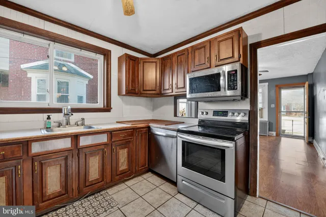 $260,000 | 1378 Kenhorst Boulevard, Reading, PA 19607