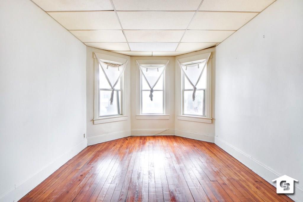 9415 Farragut Road Brooklyn, NY 11236 - Photo 5 of 11