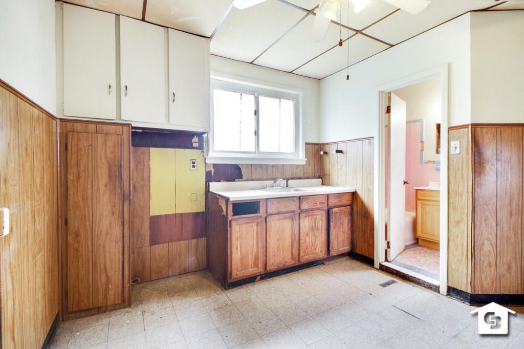 9415 Farragut Road Brooklyn, NY 11236 - Photo 7 of 11