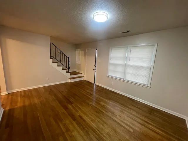 $1,800 | 1493 Patterson Street, Memphis, TN 38111